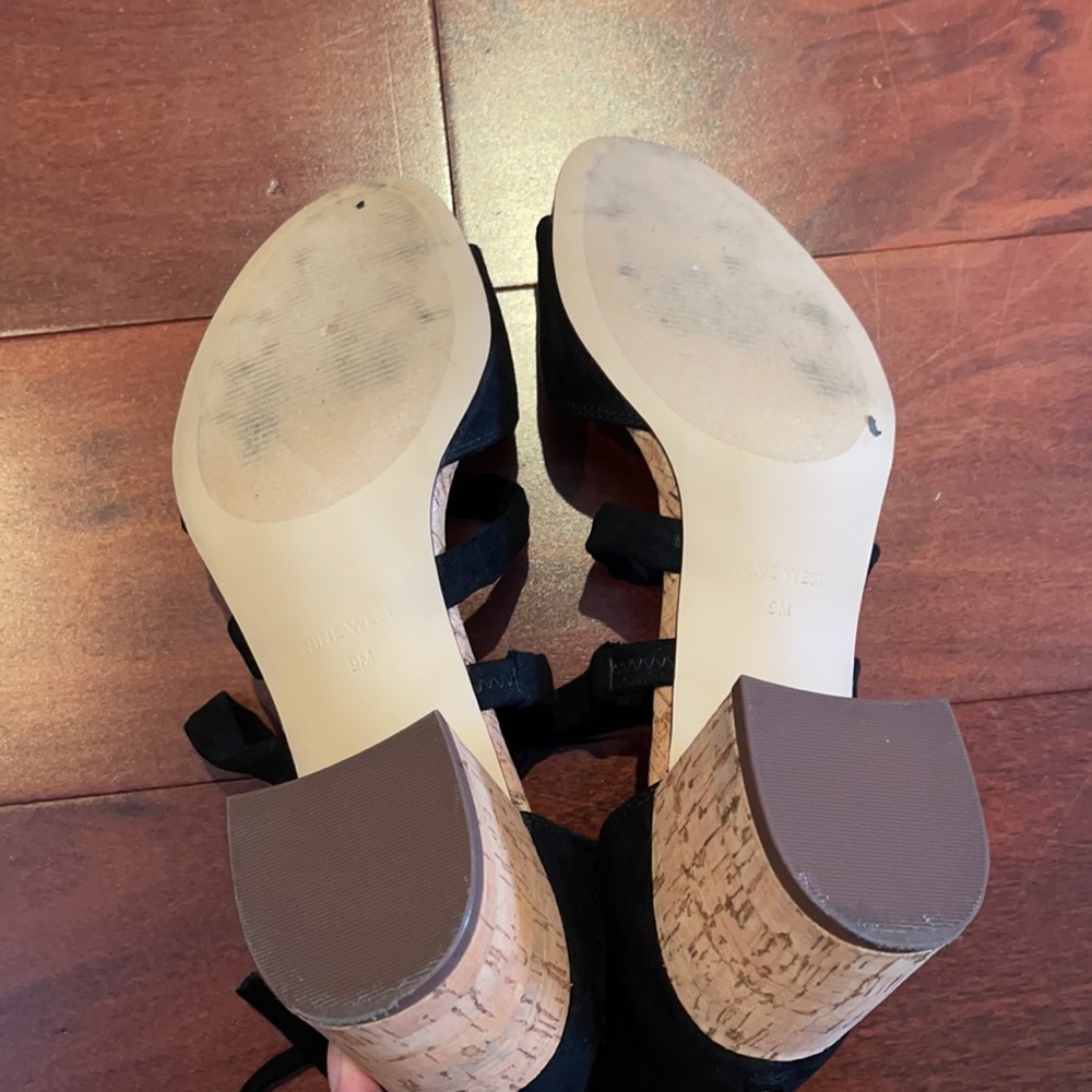 Nine West Womans Strappy Block Heels Size 9M - Picture 5 of 11